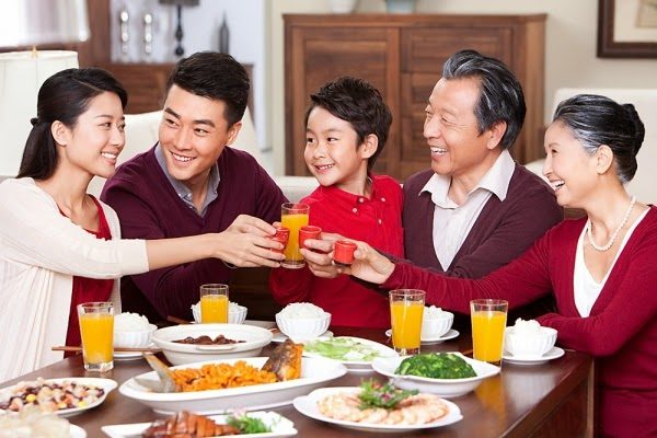 bữa cơm đoàn viên
