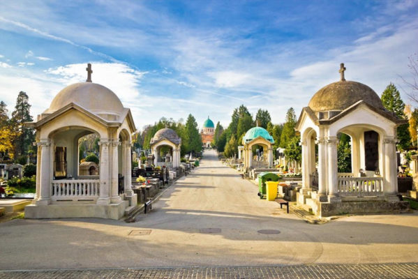 nghĩa trang việt nam