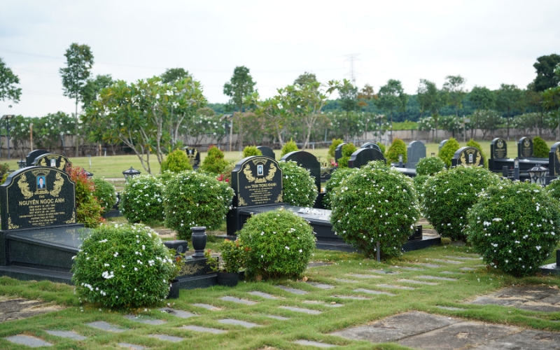Hoa Viên Bình An năng lượng mặt trời