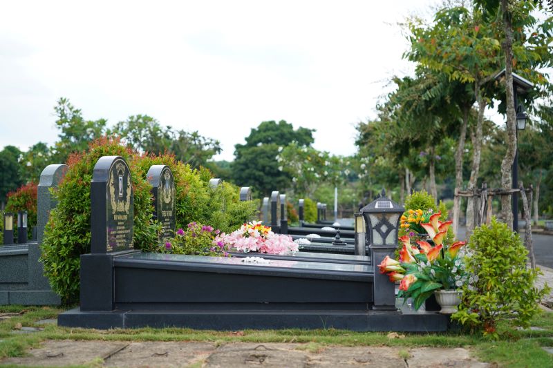 Nhu cầu đất nghĩa trang mùa Vu Lan