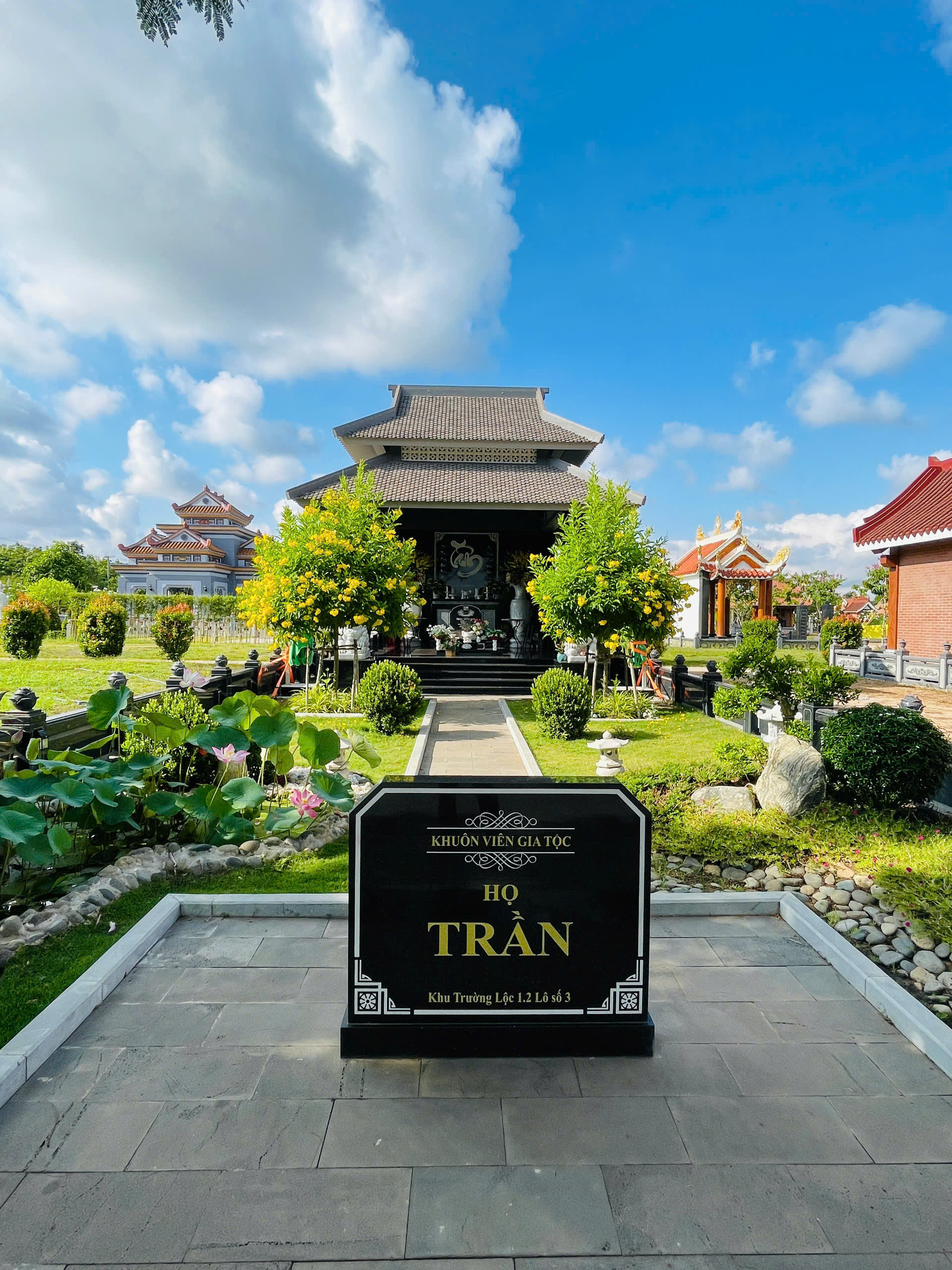 Lưu ý phong thủy khi chọn đất mộ gia tộc
