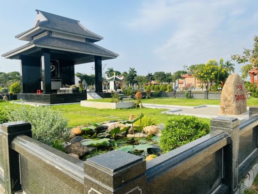 Chọn hướng mộ đẹp
