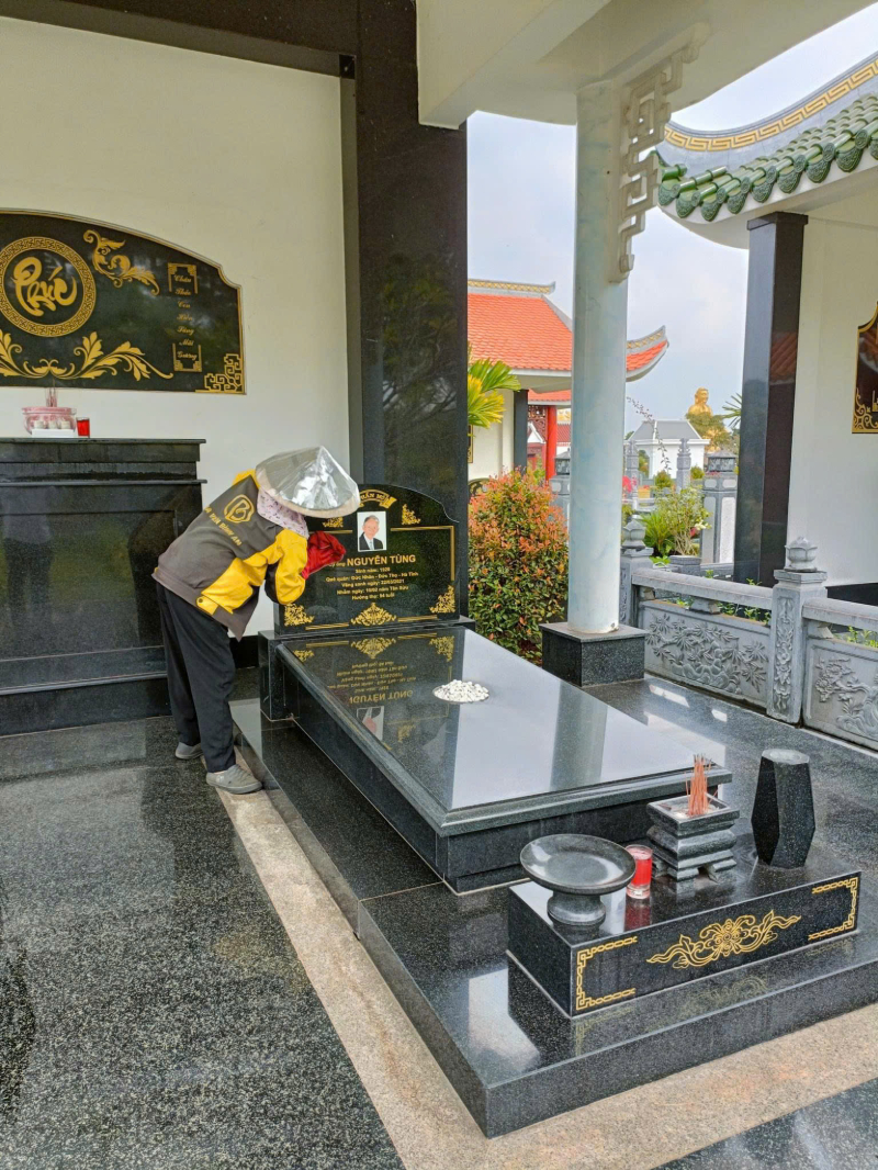 Vật liệu xây mộ