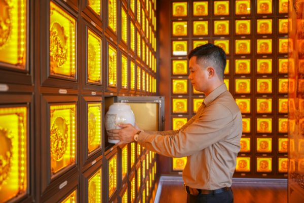 Gửi tro cốt ở đâu